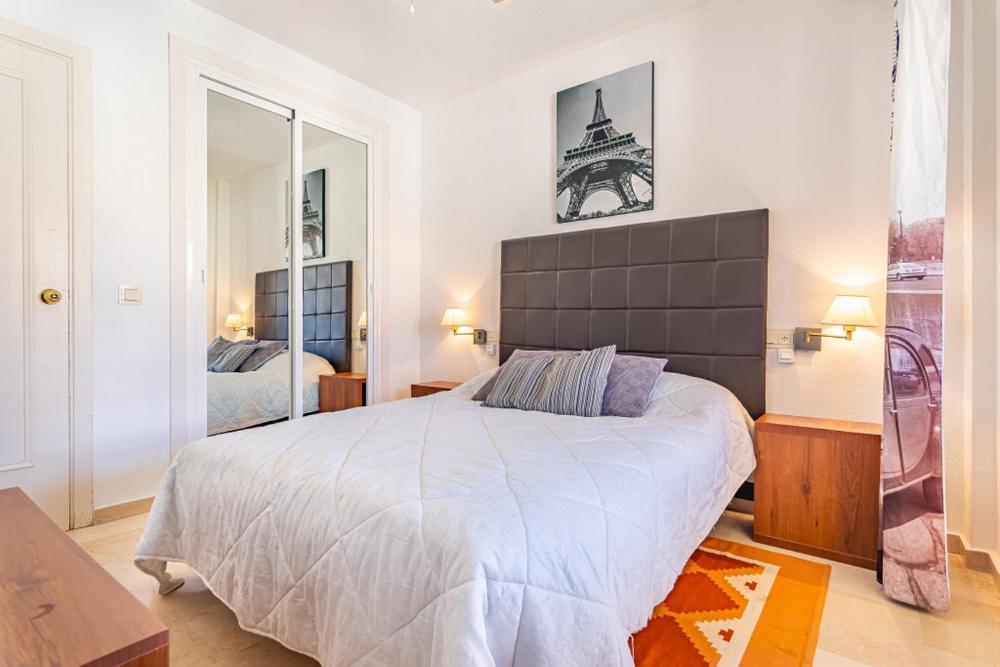פואנגירולה Appartement Ideal Pour Chiller Au Soleil ! מראה חיצוני תמונה